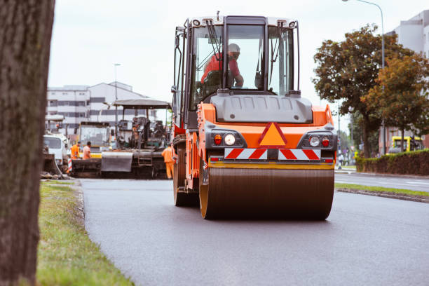 Driveway Snow Removal Preparation in Holden Heights, FL